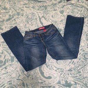 zanadi Low rise boot cut jeans